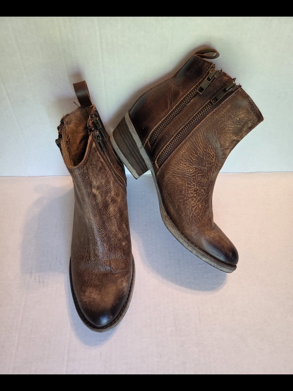 Circle G Burnished Double Zipper Booties Distressed Brown Leather Womens 8.5
